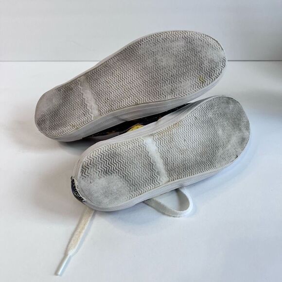 Rare Bradford Exchange Disney sneakers, sz 7 - Picture 8 of 9